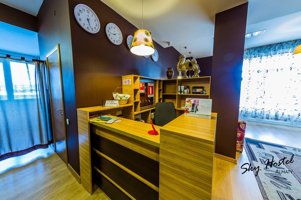 Sky Hostel Almaty Zimmer foto