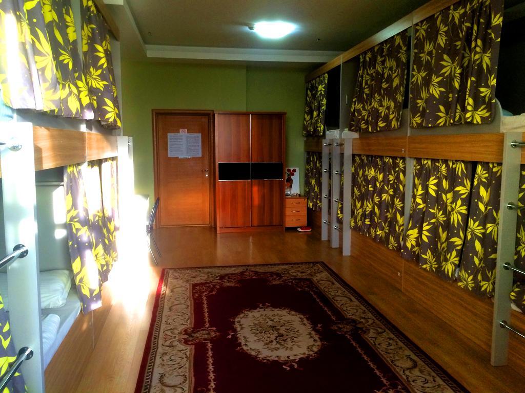 Sky Hostel Almaty Exterior foto