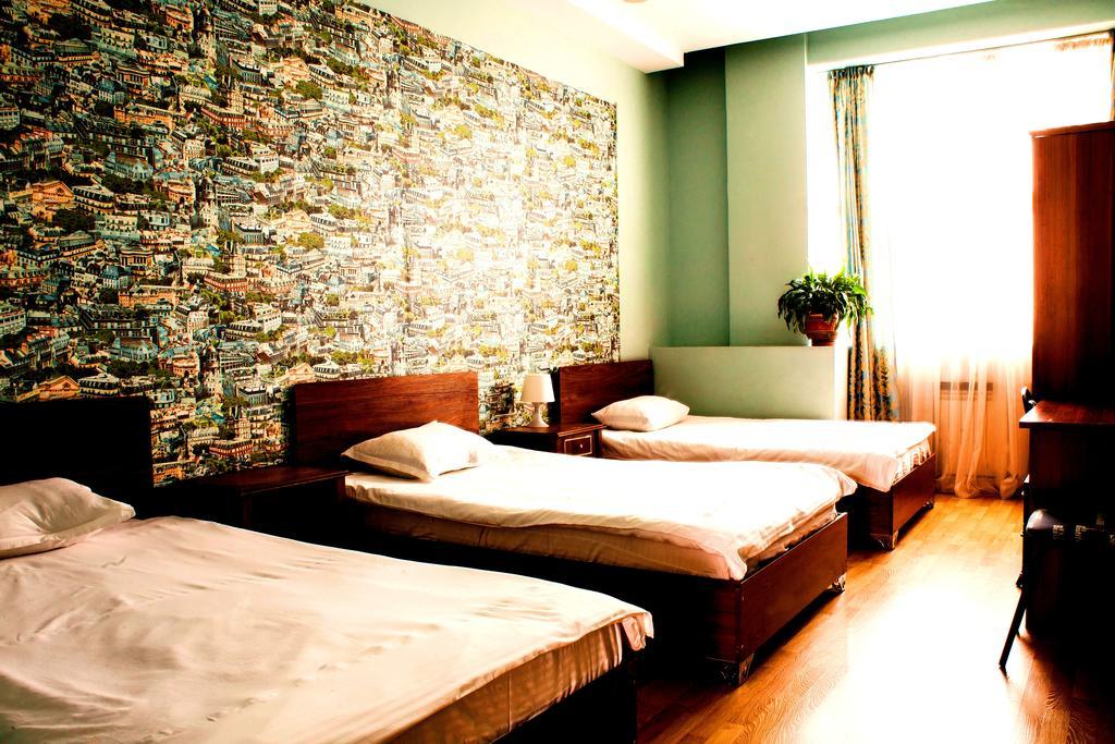 Sky Hostel Almaty Exterior foto