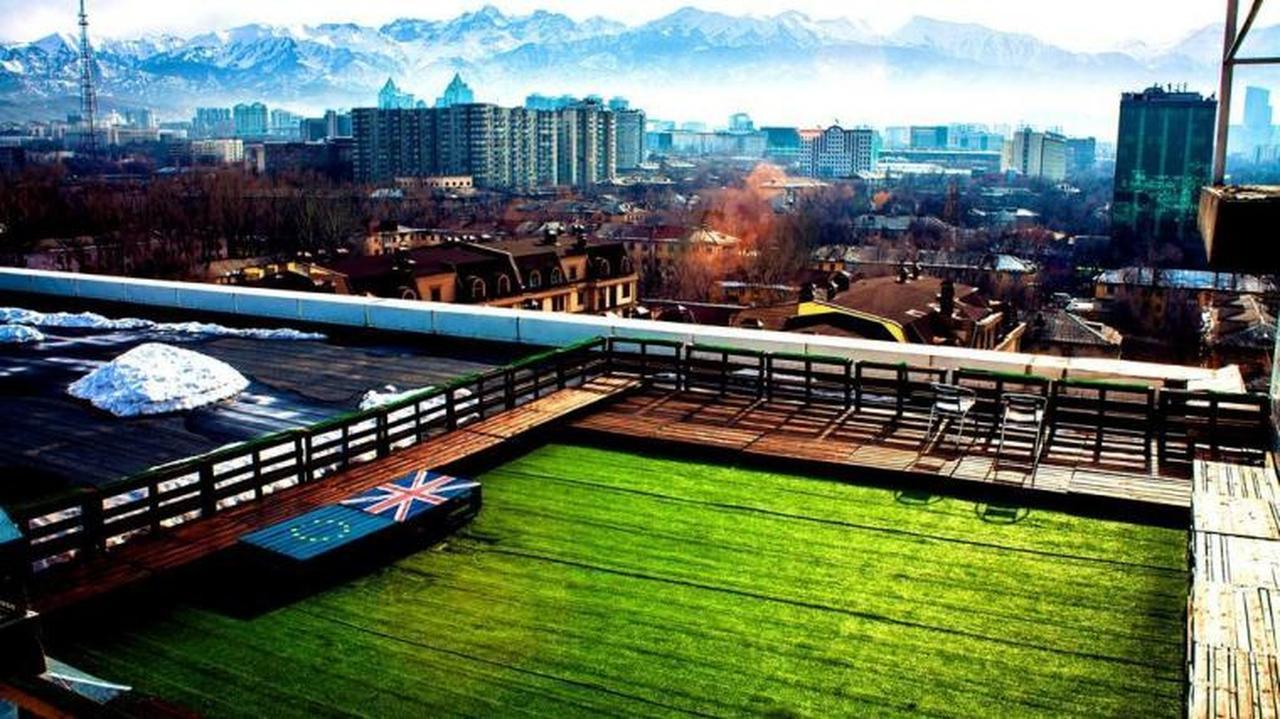 Sky Hostel Almaty Exterior foto
